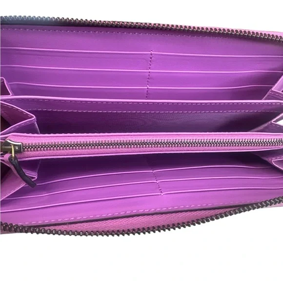 GUCCI Calfskin GG Supreme Monogram GG Marmont Zip Around Wallet Lilac - Picture 6 of 11